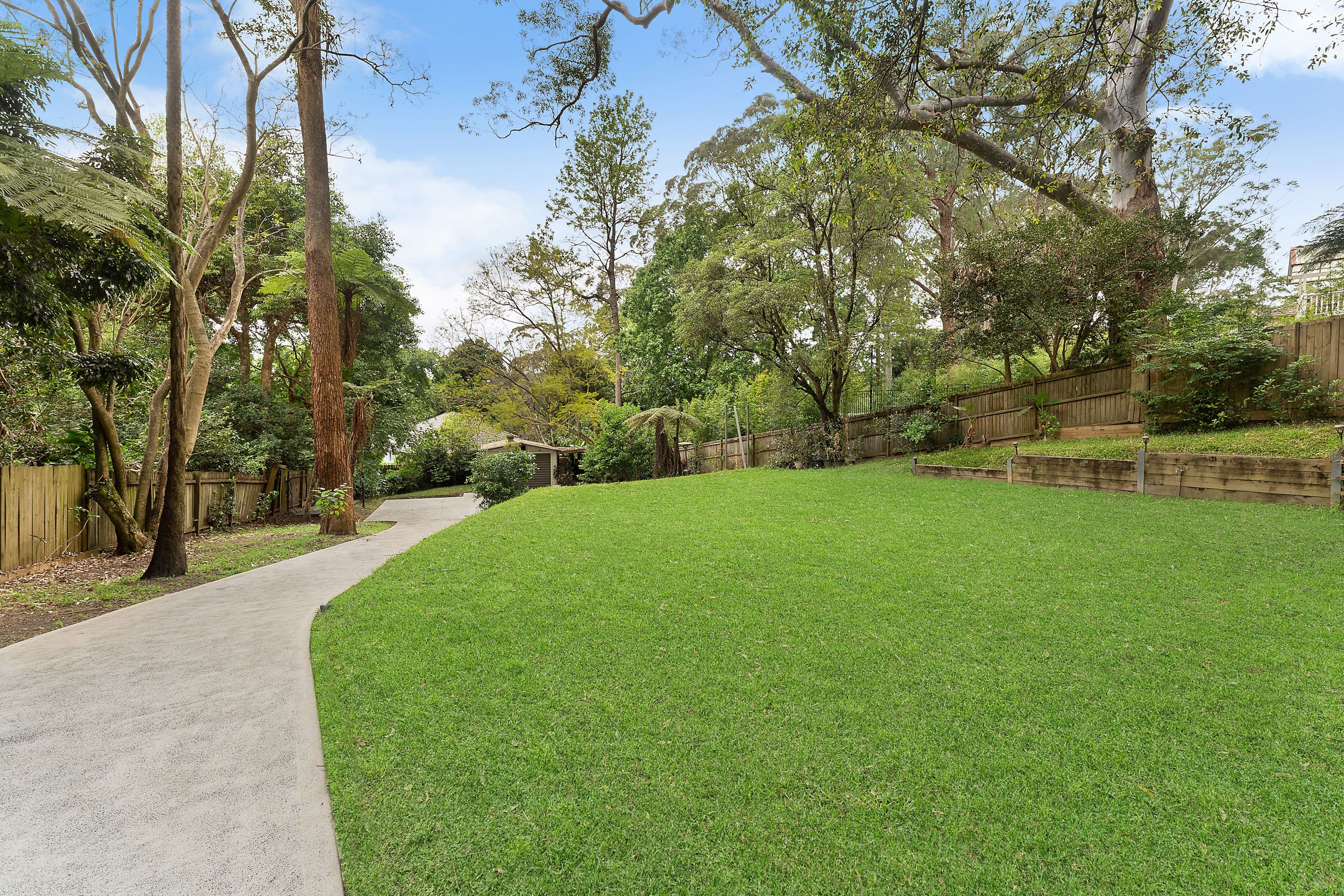8 Hamilton Parade, Pymble NSW 2073, Pymble - Thumbnail 2