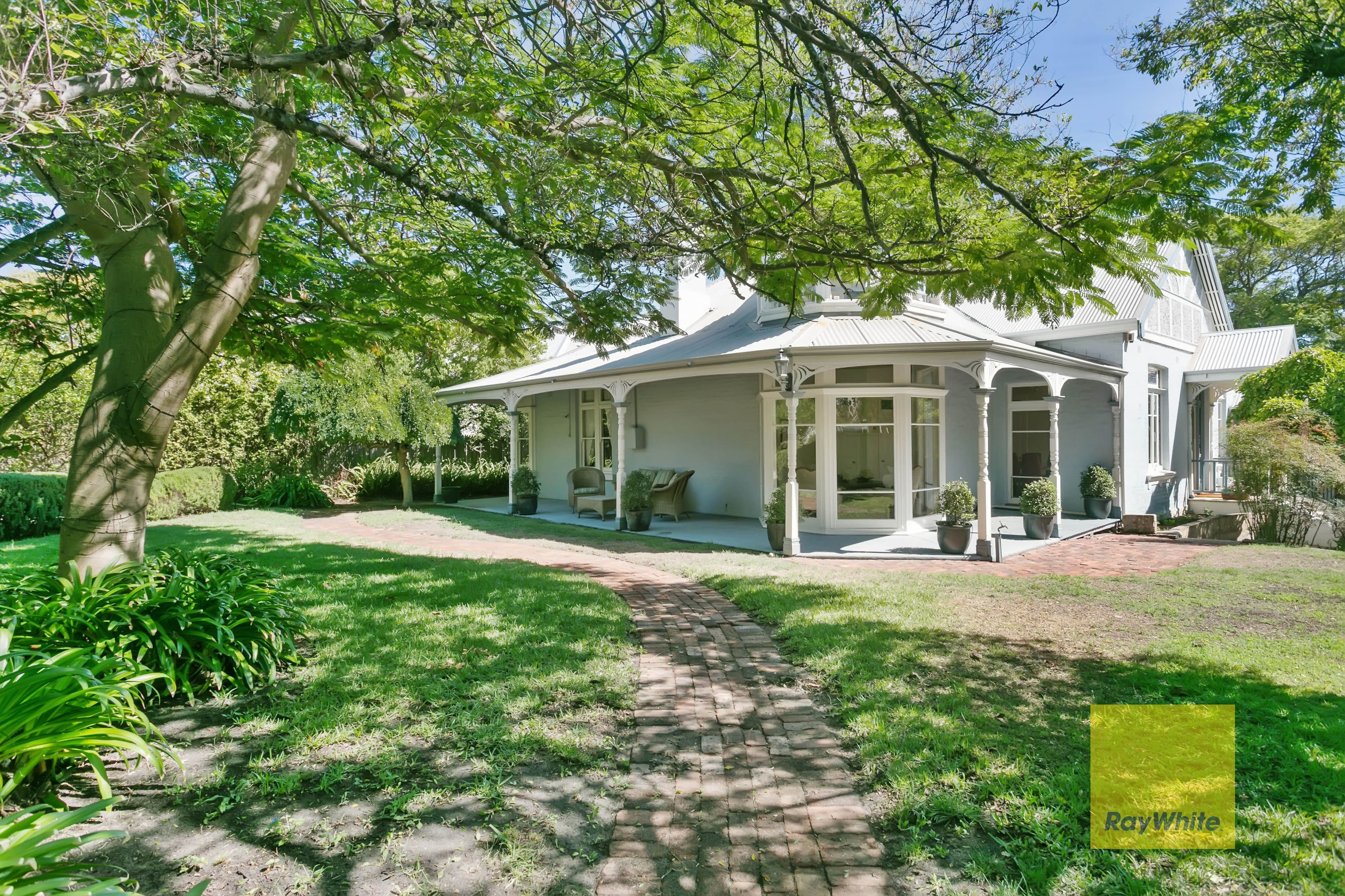 10 Central Avenue, Swanbourne WA 6010, Swanbourne - Thumbnail 2