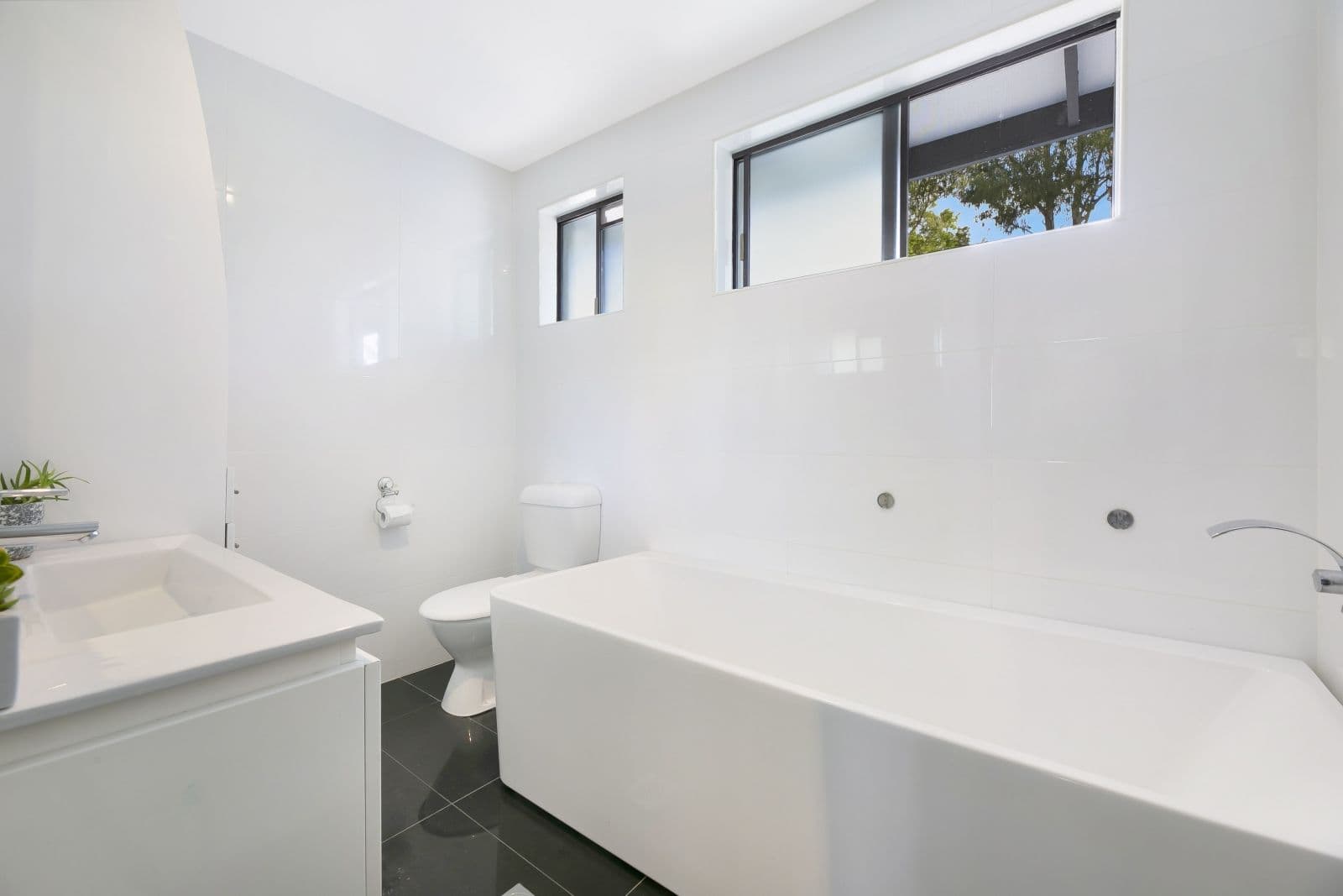 4 Tanby Court, Mudgeeraba QLD 4213, Mudgeeraba - Thumbnail 8