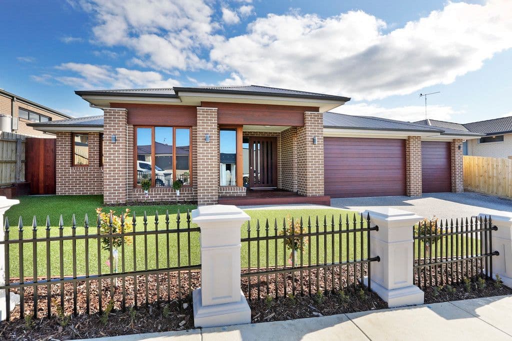 18 Woolondoon Drive, Highton VIC 3216, Highton - Image 1