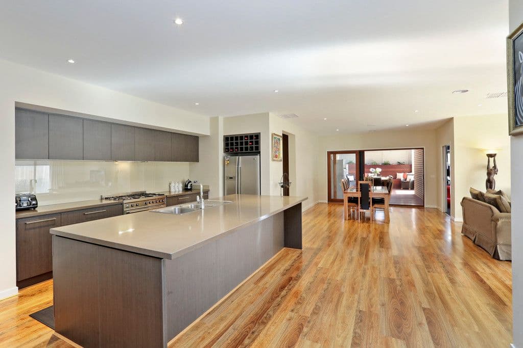 18 Woolondoon Drive, Highton VIC 3216, Highton - Thumbnail 6