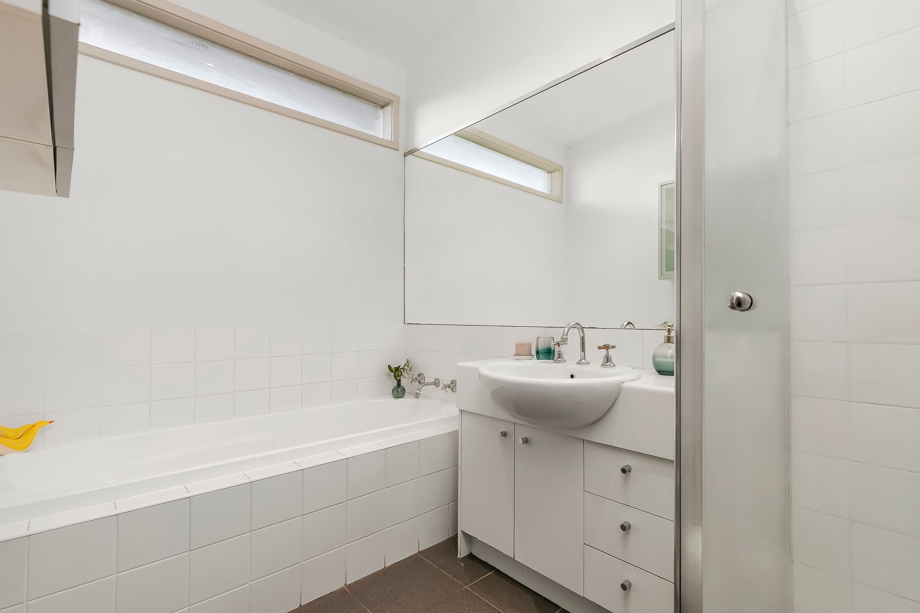 1 Woodlea Drive, Glen Waverley VIC 3150, Glen Waverley - Thumbnail 8