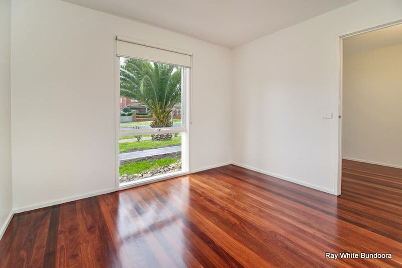14 Rivergum Drive, MILL PARK VIC 3082, Mill Park - Thumbnail 7