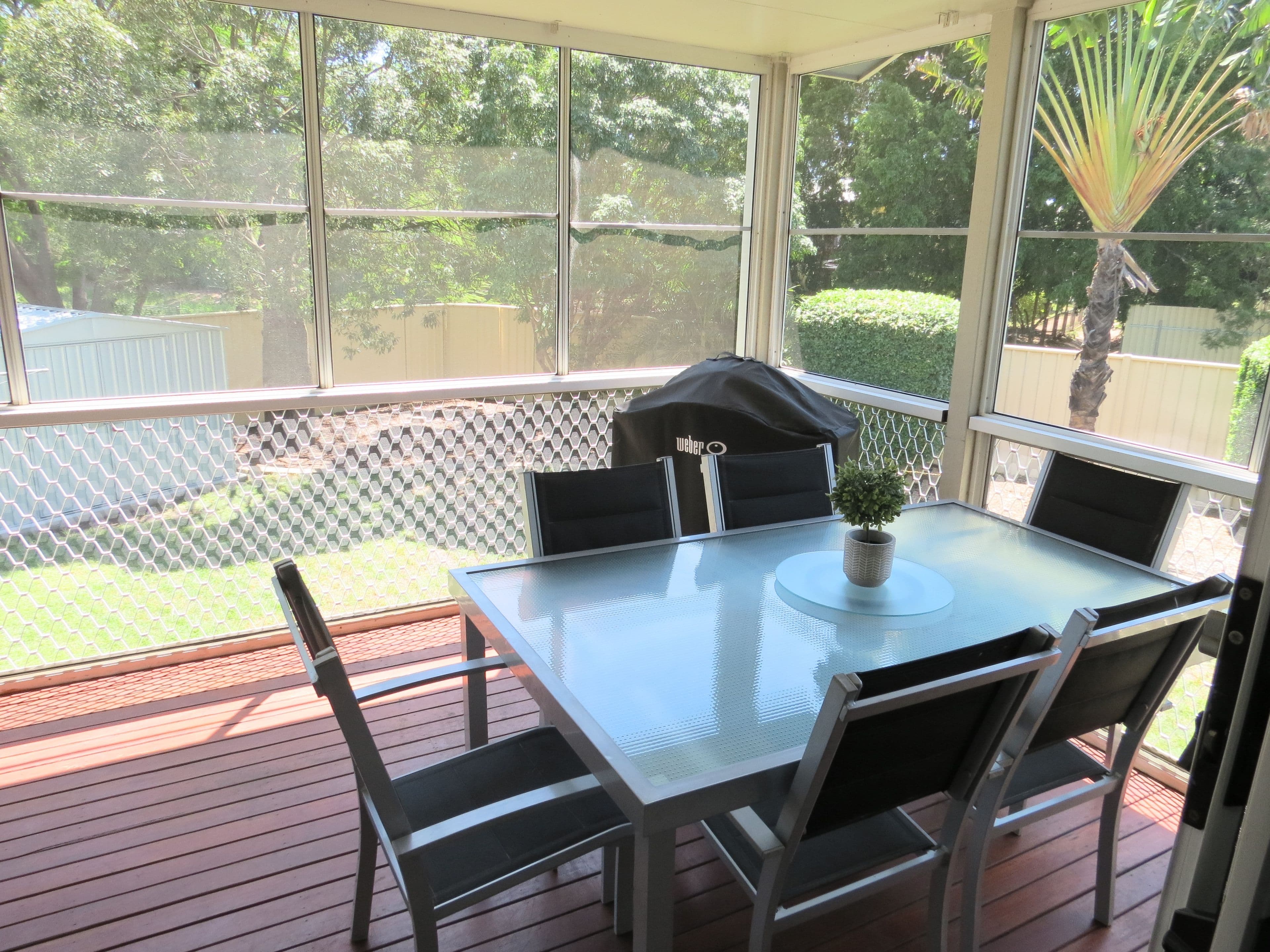 10 Barry Street, Emerald QLD 4720, Emerald - Thumbnail 8