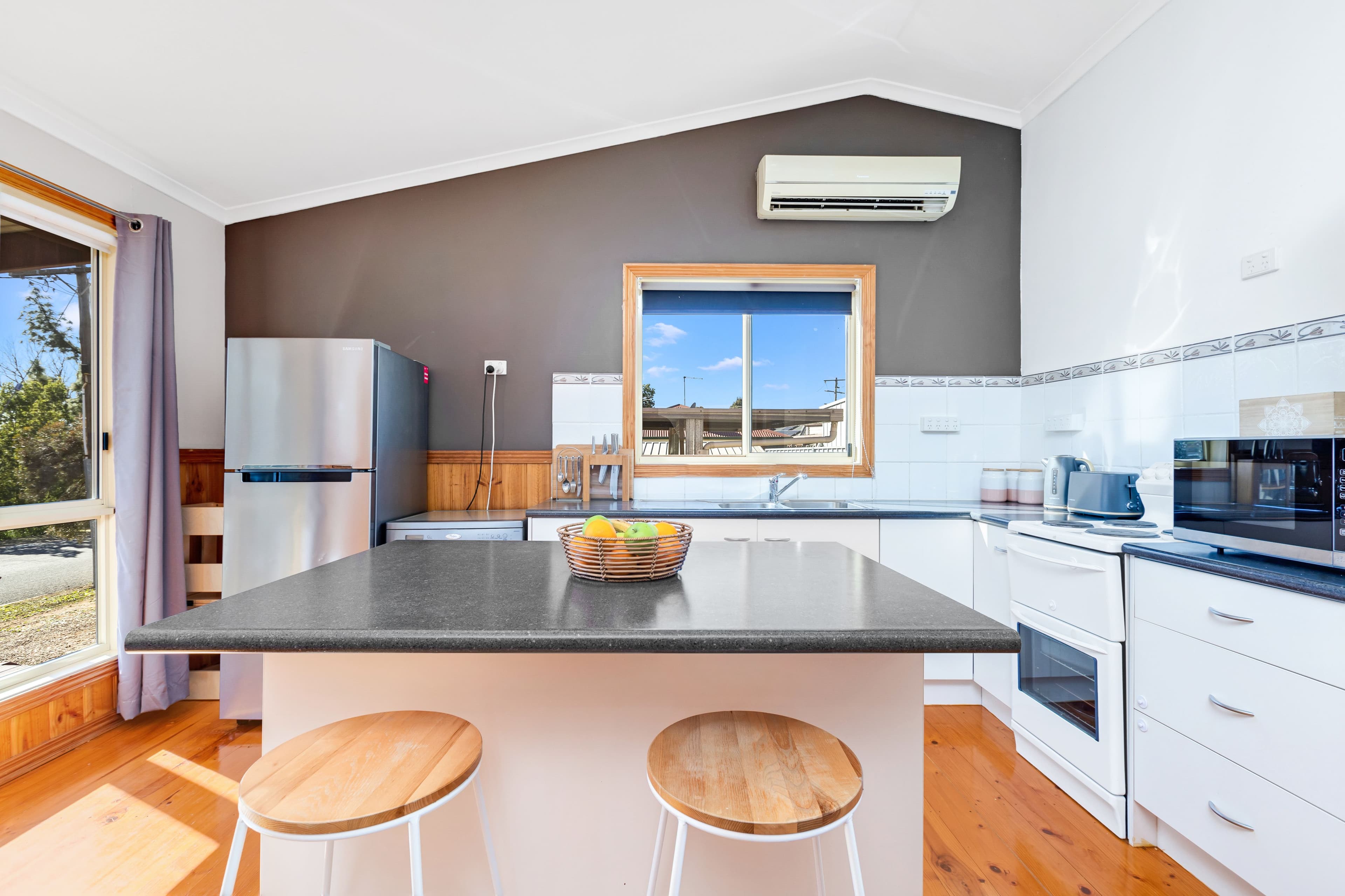 122A Chaffey Street, Merbein VIC 3505, Merbein - Thumbnail 2