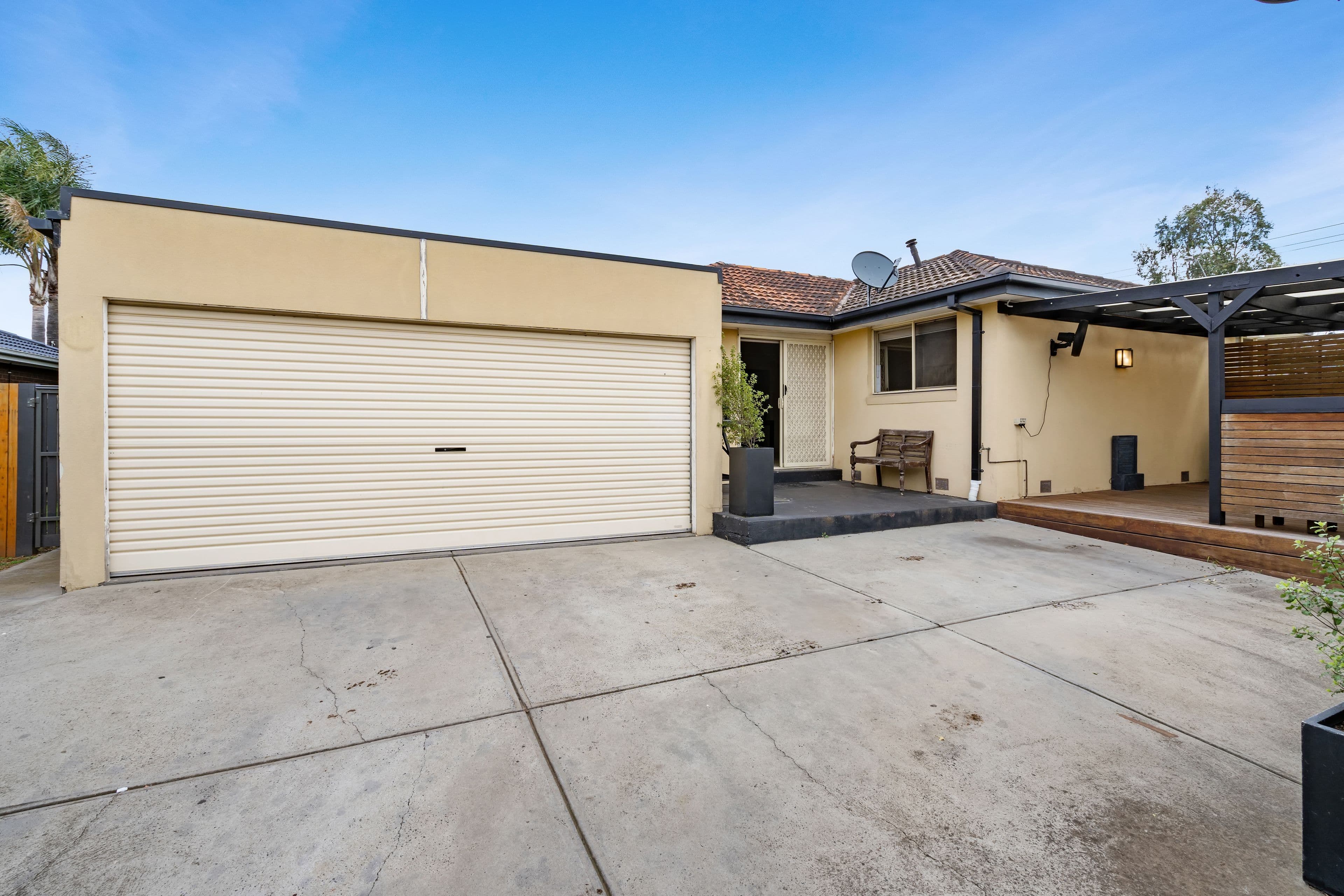 124 Darebin Drive, Thomastown VIC 3074, Thomastown - Image 1
