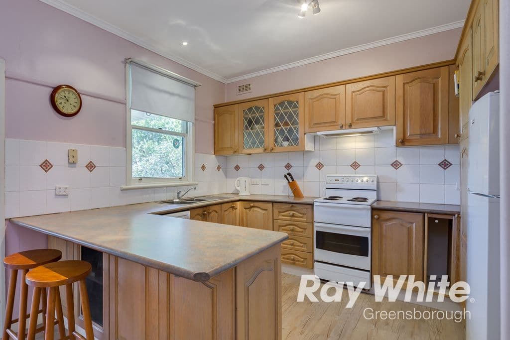 185 Mountain View Road, Greensborough VIC 3088, Greensborough - Thumbnail 3