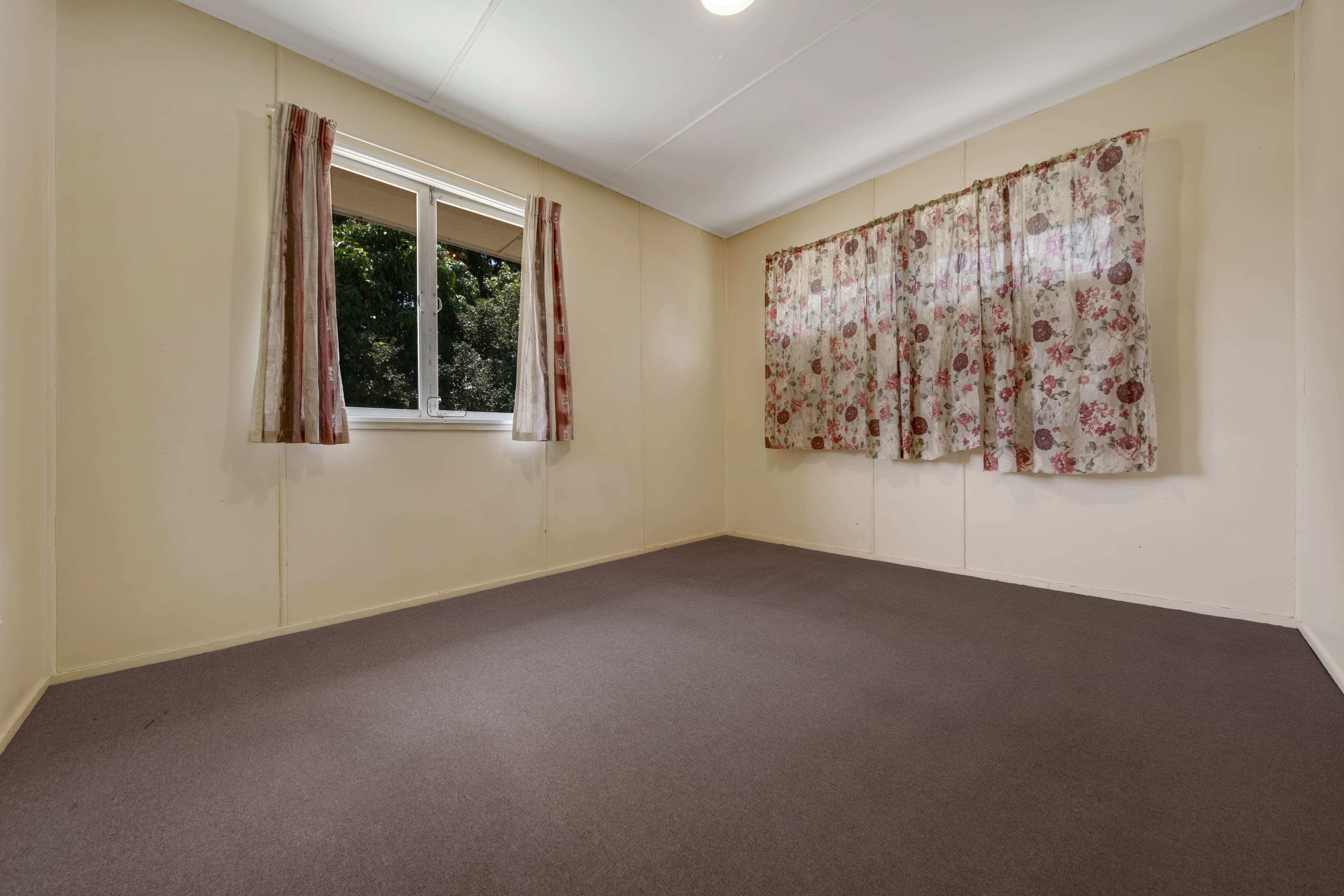 2 Carron Street, West Gladstone QLD 4680, West Gladstone - Thumbnail 7