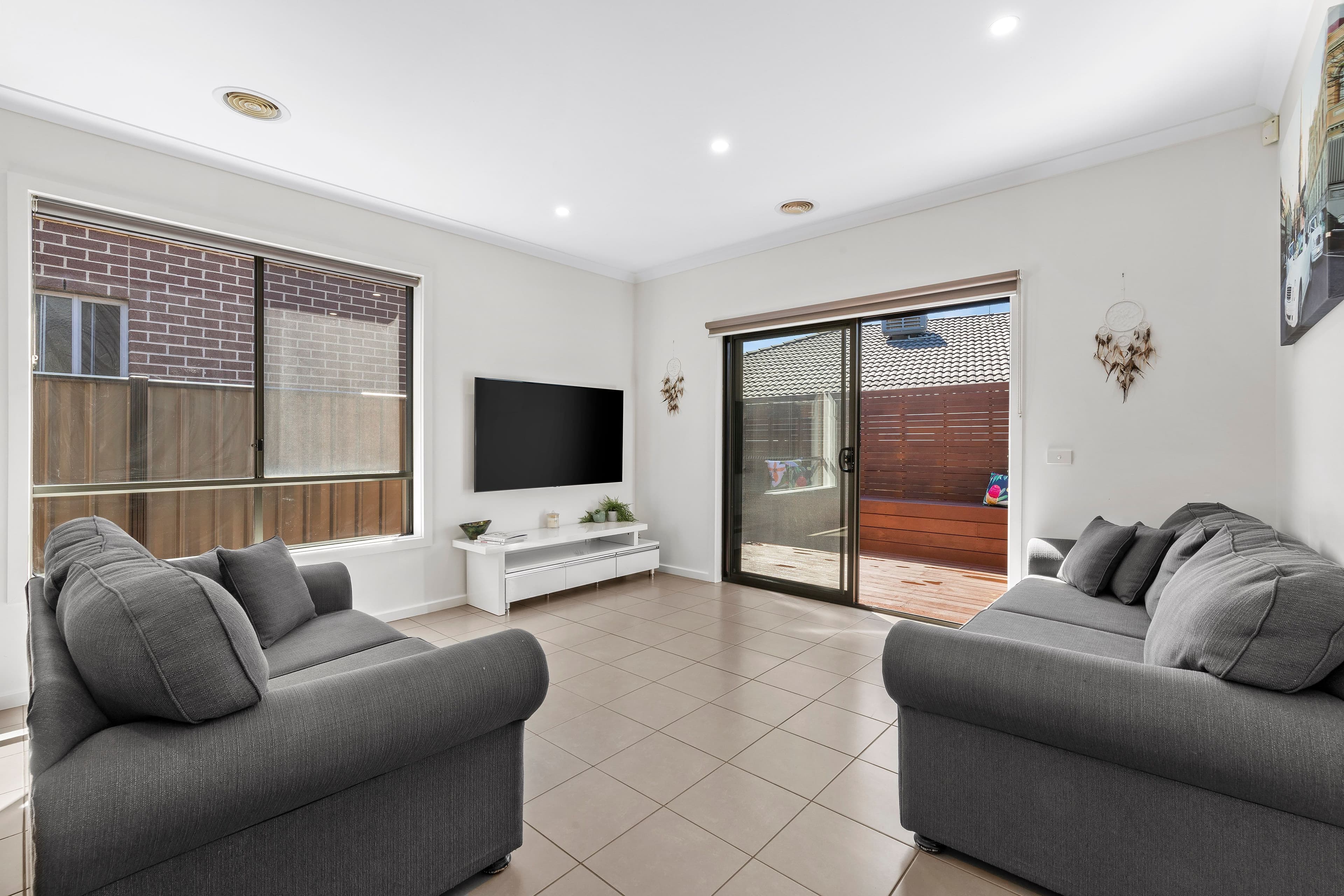 27 Jackaroo Street, Mernda VIC 3754, Mernda - Thumbnail 4