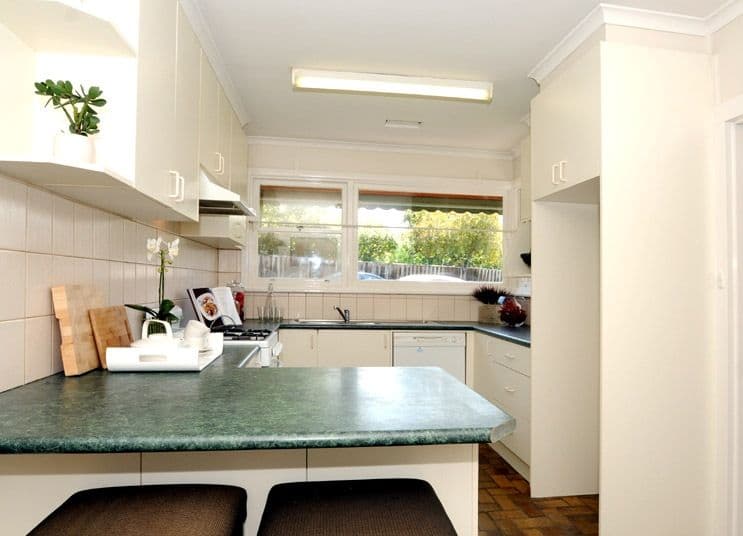 14 Barbara Avenue, GLEN WAVERLEY VIC 3150, Glen Waverley - Thumbnail 3
