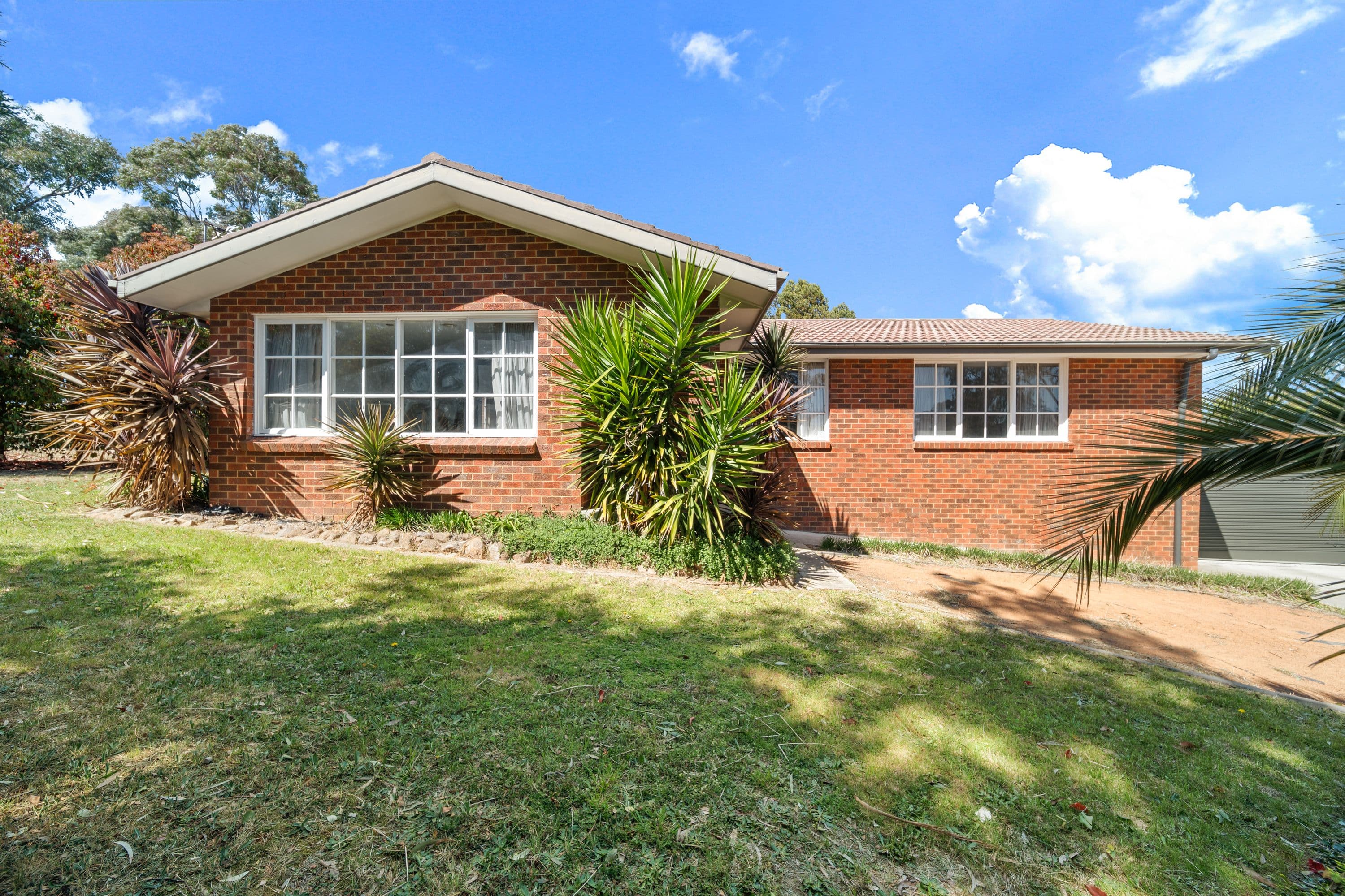 12 Broun Place, Kambah ACT 2902, Kambah - Thumbnail 2