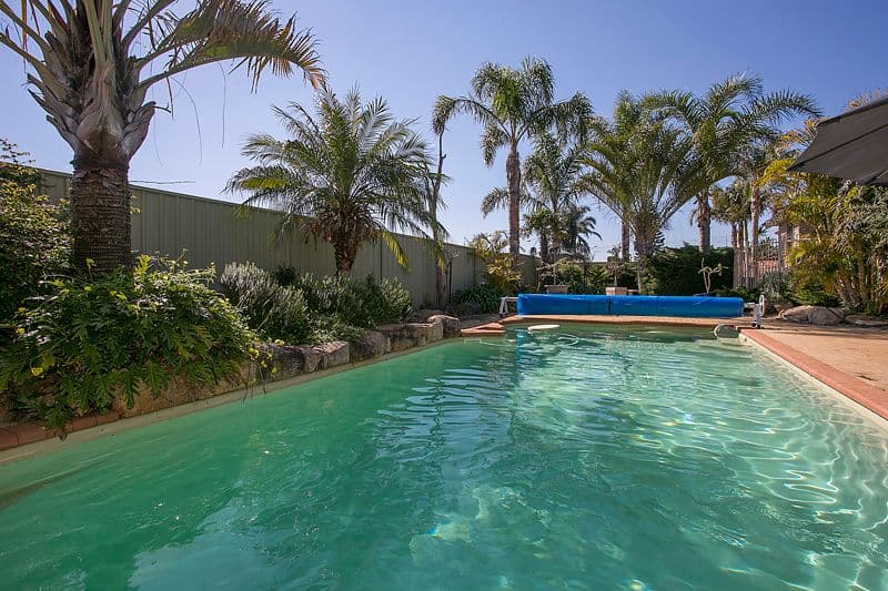 5 McNabb Place, LESMURDIE WA 6076, Lesmurdie - Image 1