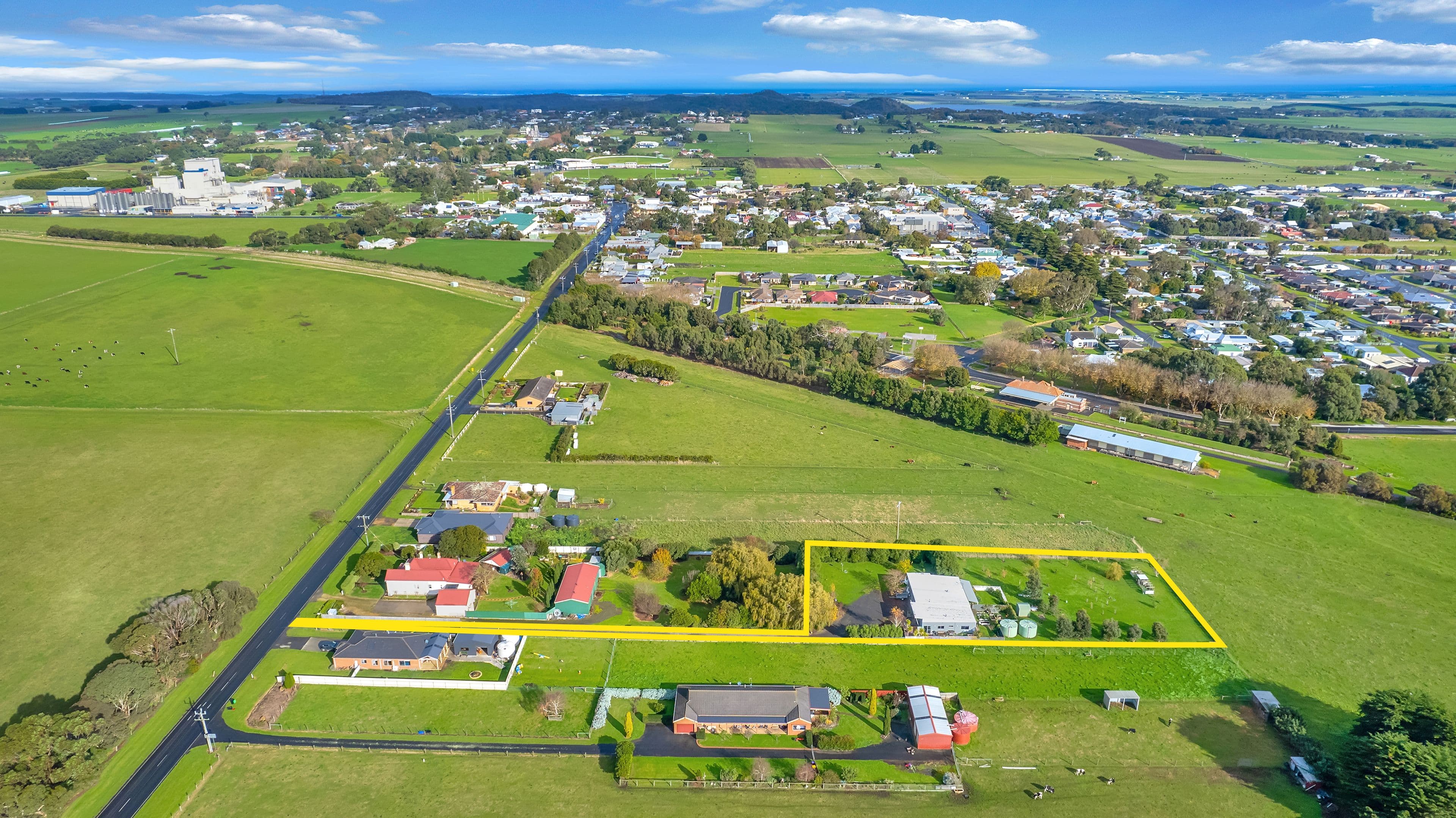 63 Koroit-Woolsthorpe Road, Koroit VIC 3282, Koroit - Image 1
