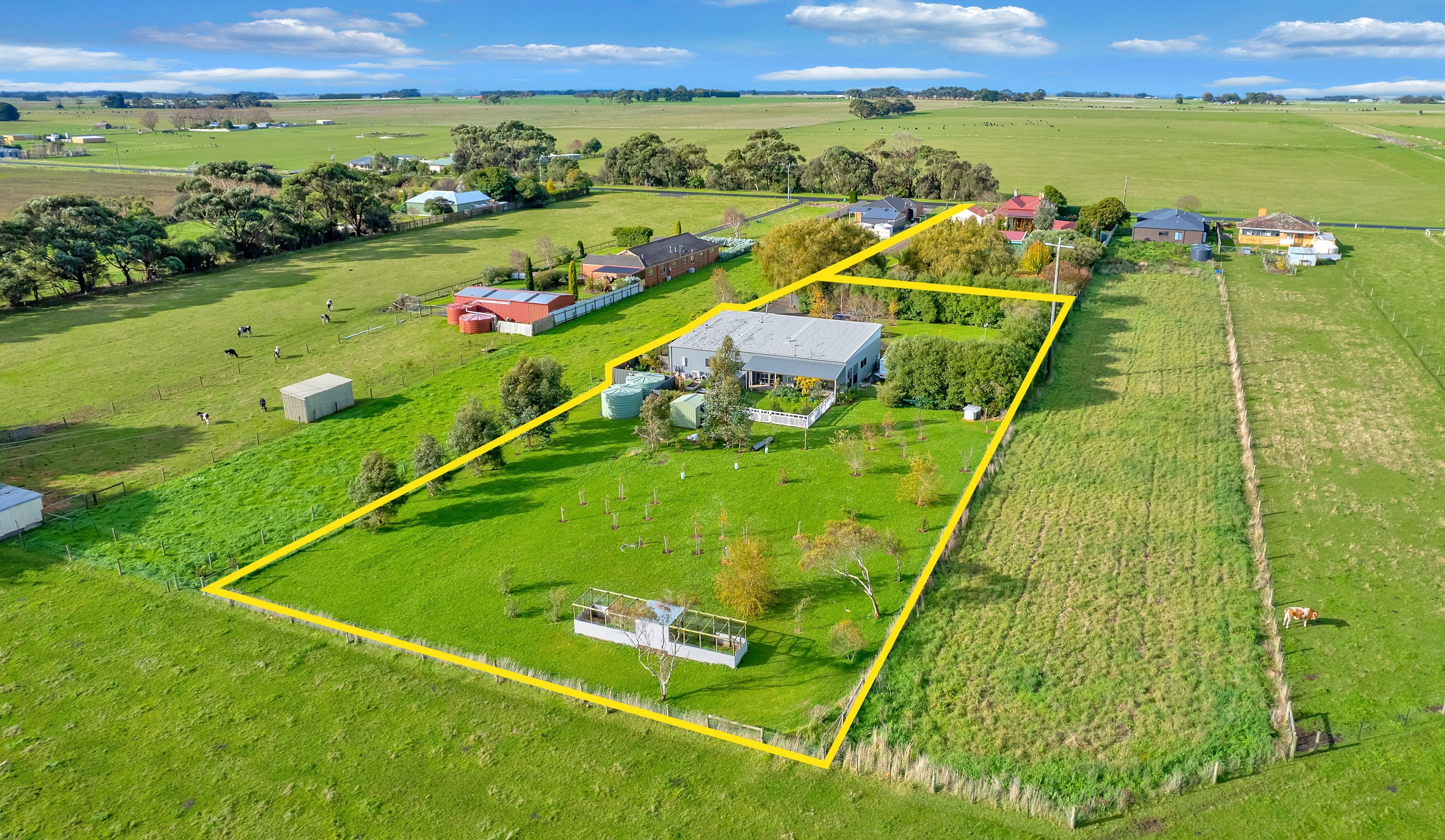 63 Koroit-Woolsthorpe Road, Koroit VIC 3282, Koroit - Thumbnail 3
