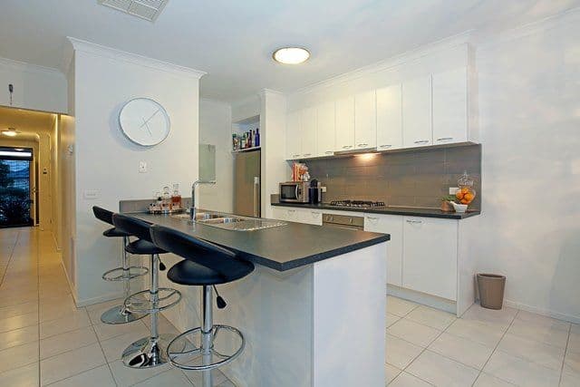 28 Borrack Crescent, MERNDA VIC 3754, Mernda - Thumbnail 3
