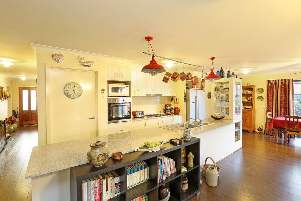 6 Cygnet Court, Lara VIC 3212, Lara - Thumbnail 2
