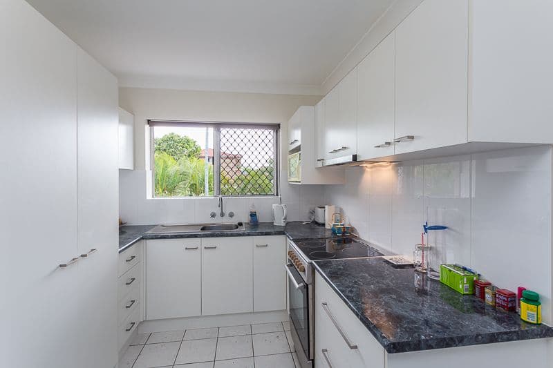 10 Parkhill Street, Chermside QLD 4032, Chermside - Thumbnail 3
