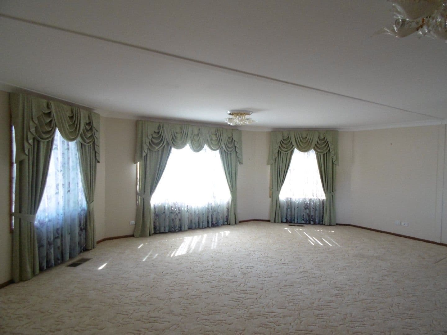 10801 Renshaw Mcgirr Way, Parkes - Thumbnail 6