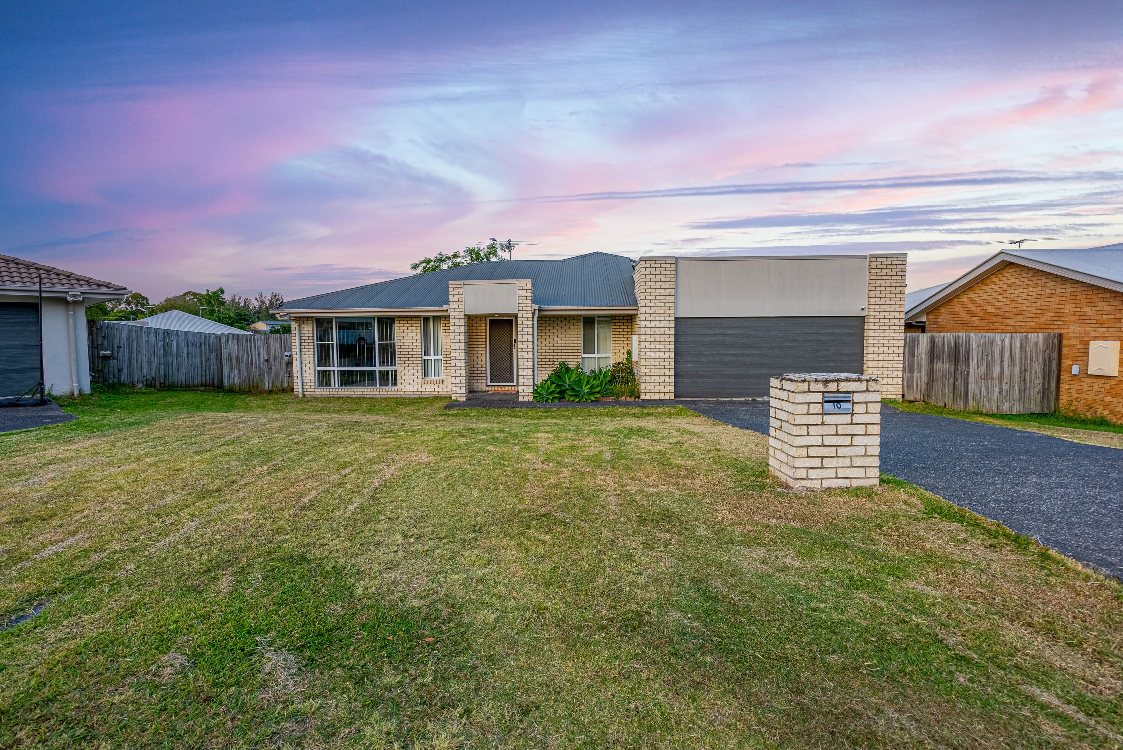 10 Pinehurst Avenue, Leichhardt QLD 4305, Leichhardt - Thumbnail 2