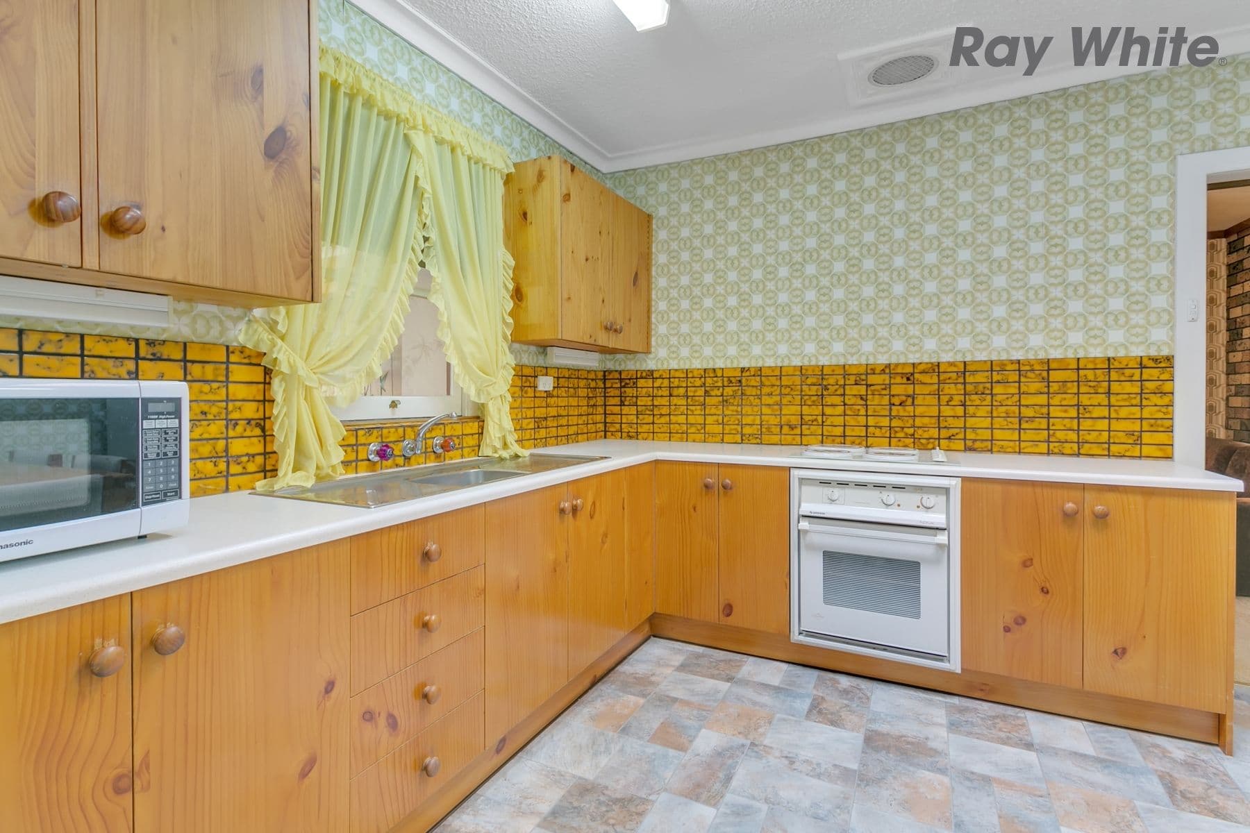 35 Adelaide Terrace, St Marys SA 5042, St Marys - Thumbnail 2