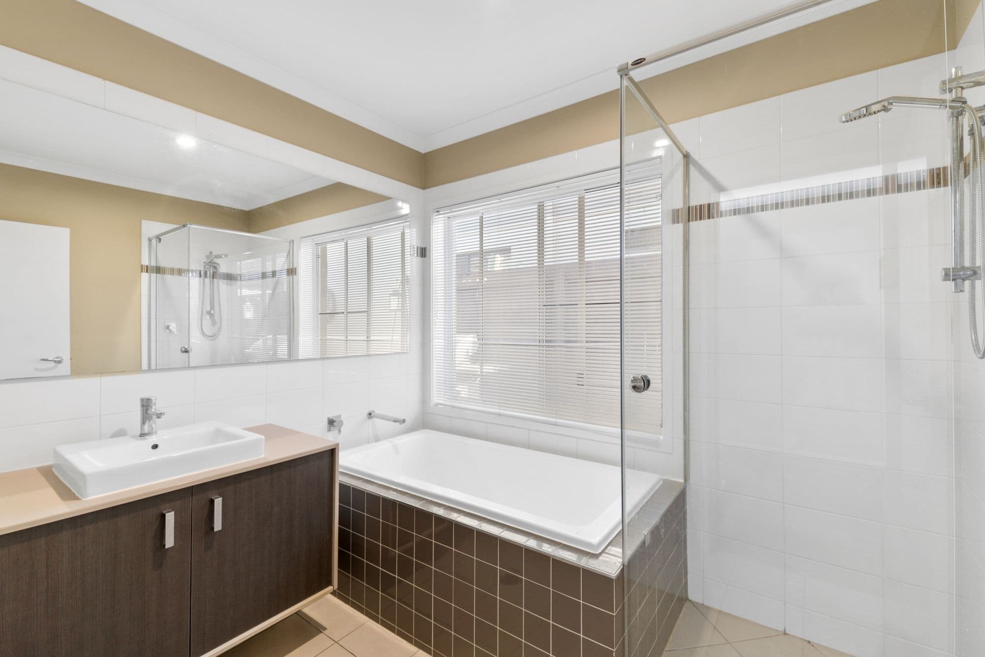 15 Troon Street, North Lakes QLD 4509, North Lakes - Thumbnail 3