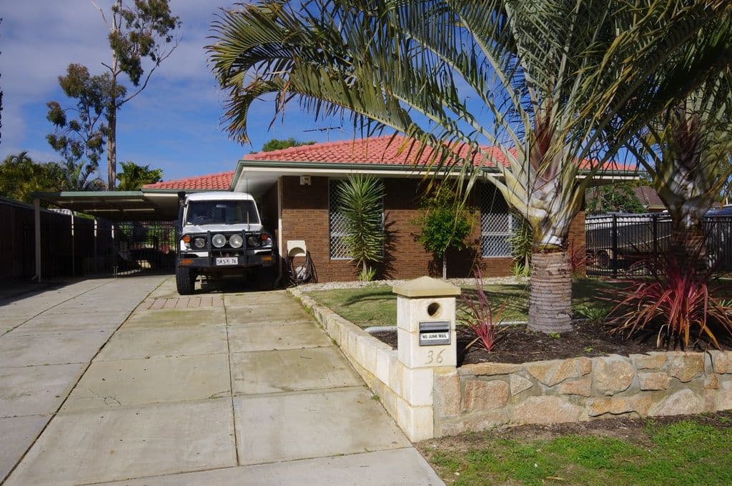 36 Calvert Way, GIRRAWHEEN WA 6064, Girrawheen - Thumbnail 2