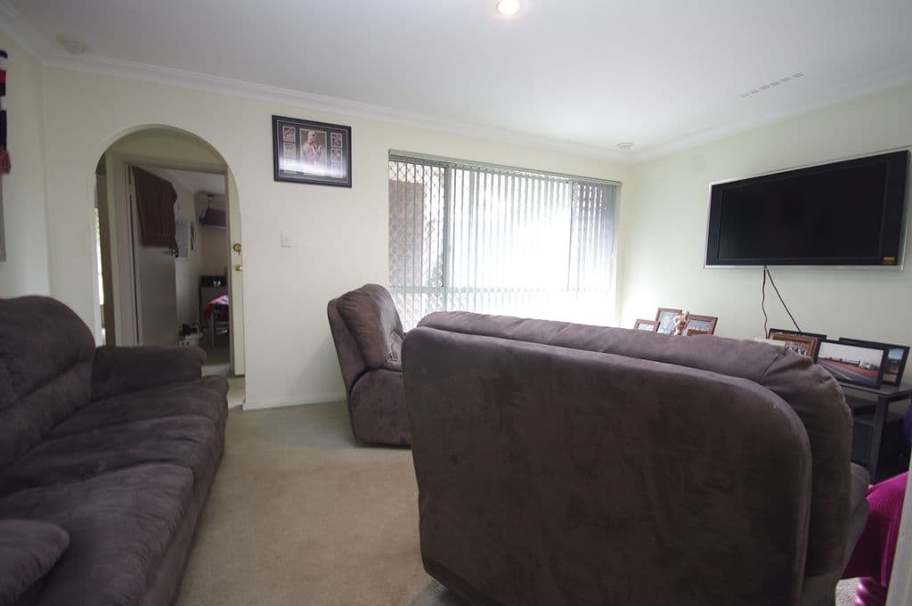 36 Calvert Way, GIRRAWHEEN WA 6064, Girrawheen - Thumbnail 7