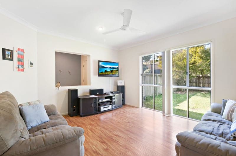 2 Macdonald Avenue, Upper Coomera - Thumbnail 2