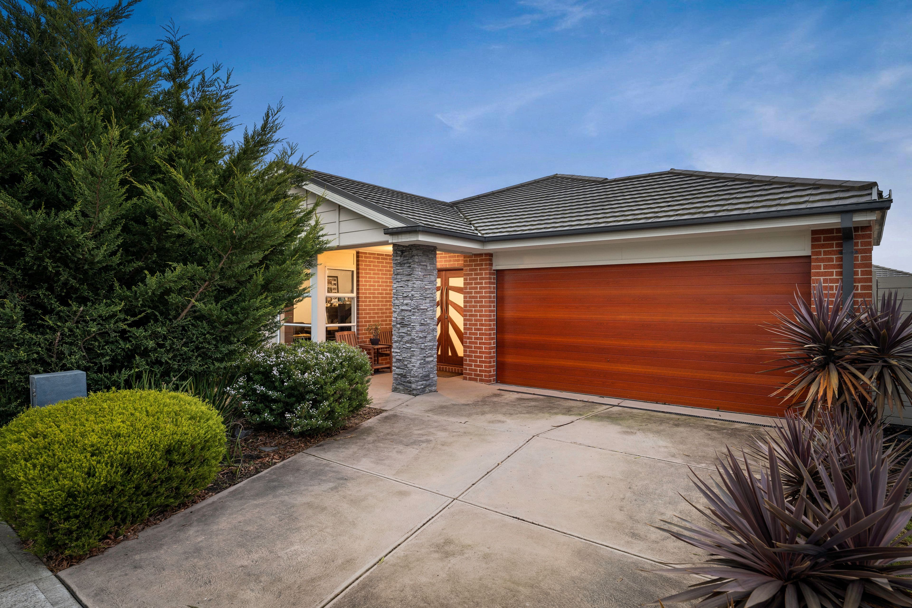 28 Ranfurlie Boulevard, Cranbourne West VIC 3977, Cranbourne West - Image 1