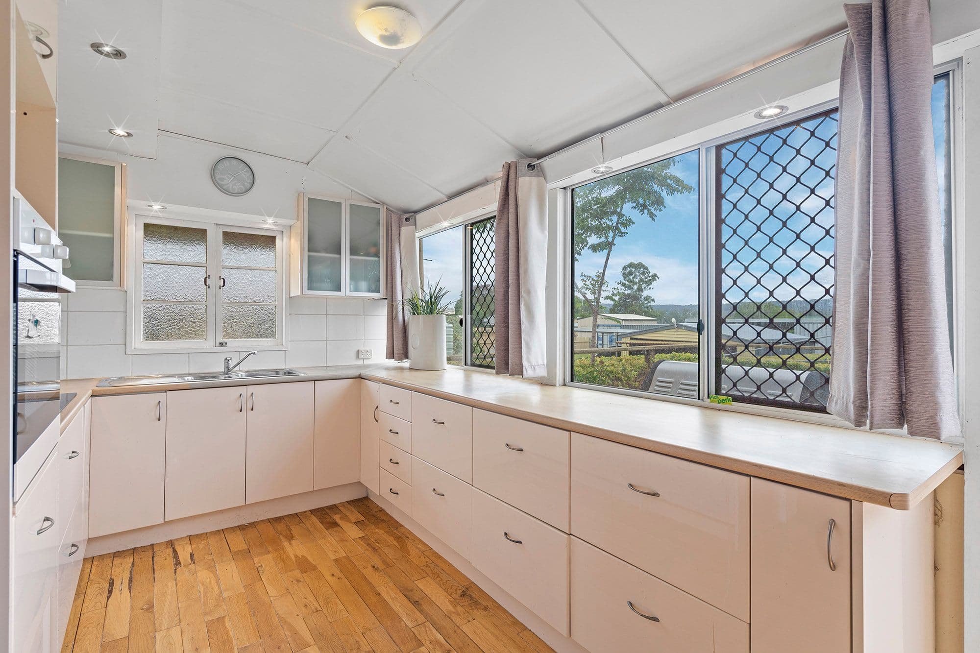 48 Vaux Street, Laidley QLD 4341, Laidley - Thumbnail 3