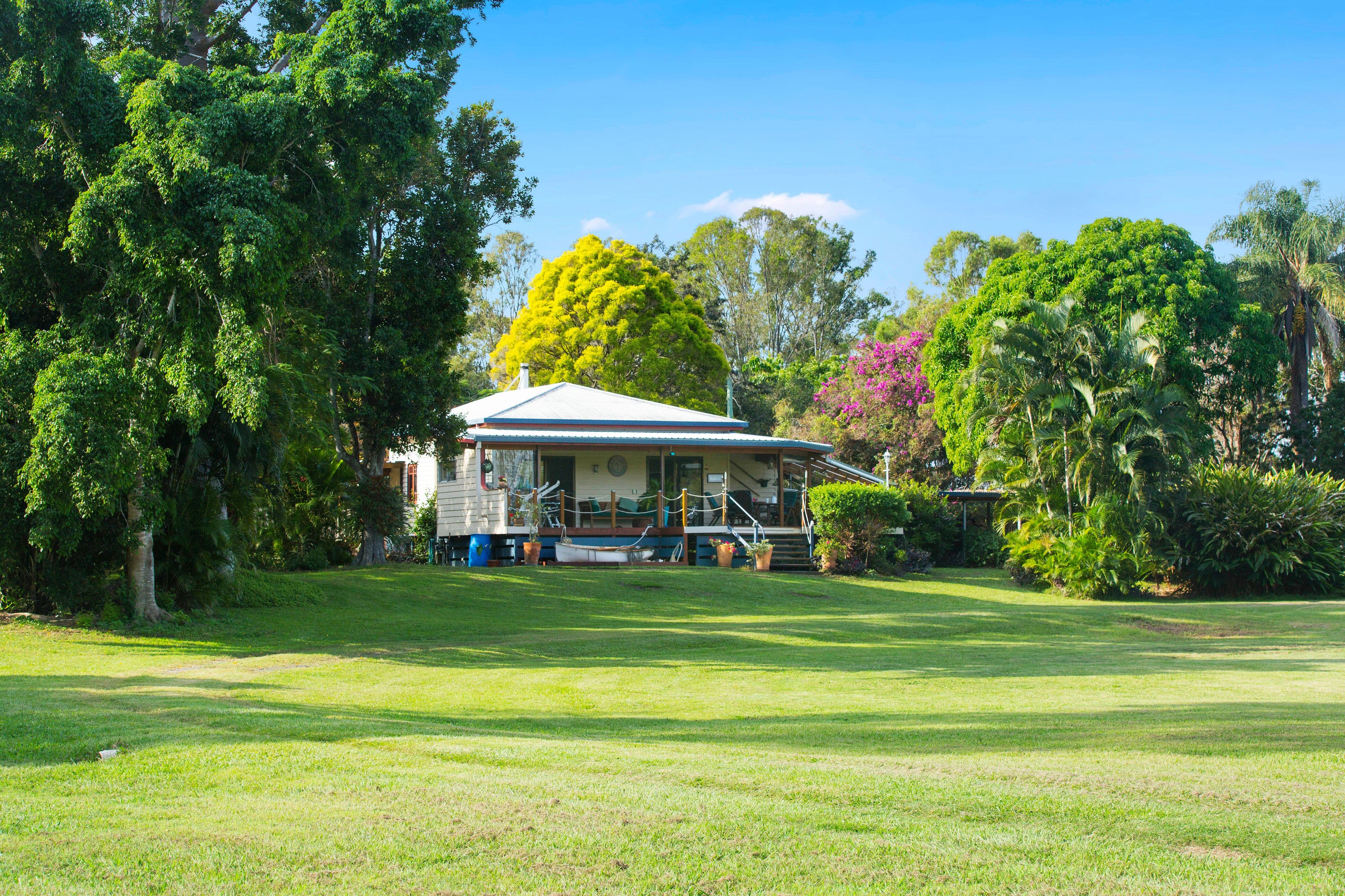373 Beachmere Road, Beachmere QLD 4510, Beachmere - Thumbnail 5