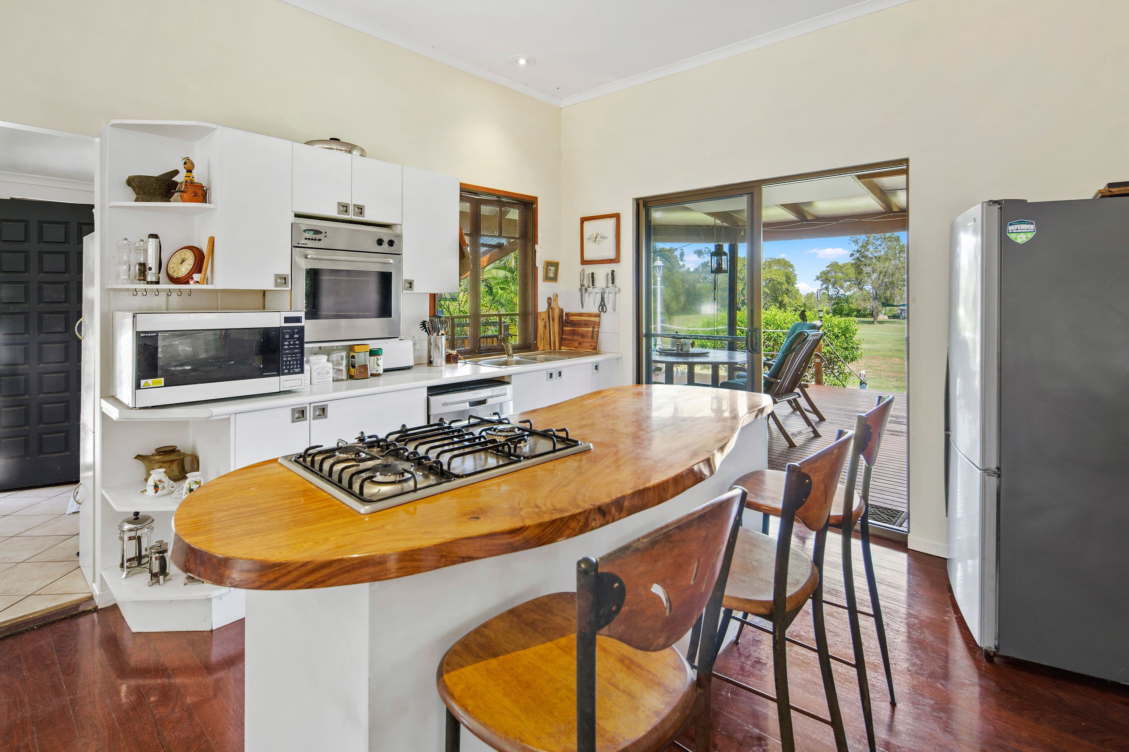 373 Beachmere Road, Beachmere QLD 4510, Beachmere - Thumbnail 7