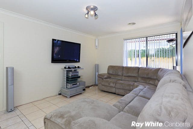 21 Tarrant Crescent, DUNLOP ACT 2615, Dunlop - Thumbnail 5