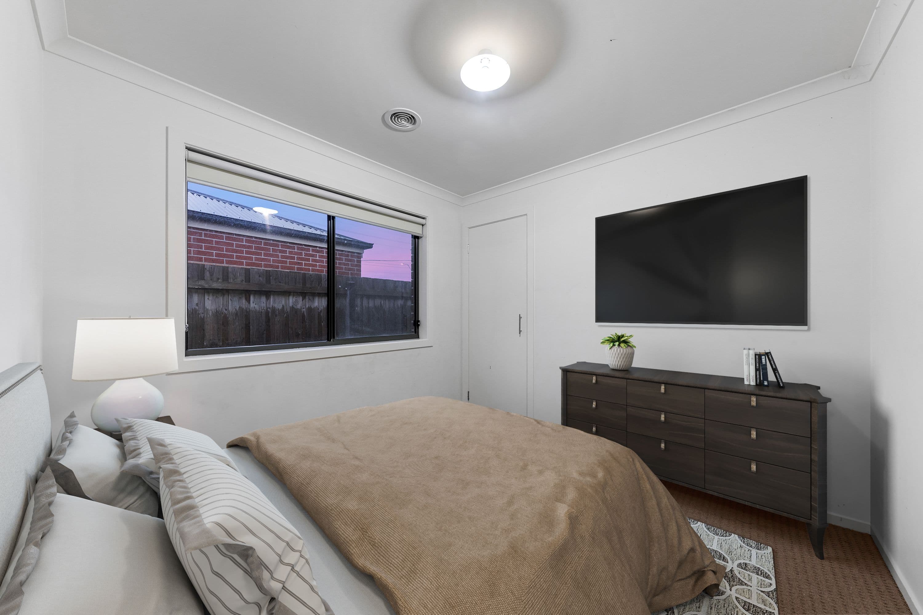 4 Quinella Way, Pakenham VIC 3810, Pakenham - Thumbnail 7