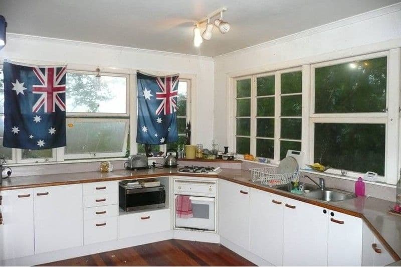 28 Bernays Road, Wynnum West QLD 4178, Wynnum West - Thumbnail 3