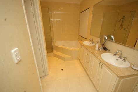 10 Tissington Drive, DARCH WA 6065, Darch - Thumbnail 3