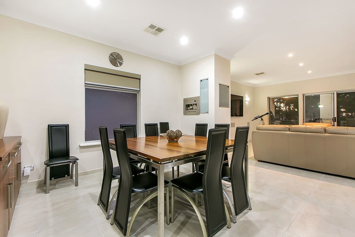 25A Pine Lodge Crescent, Grange SA 5022, Grange - Thumbnail 5