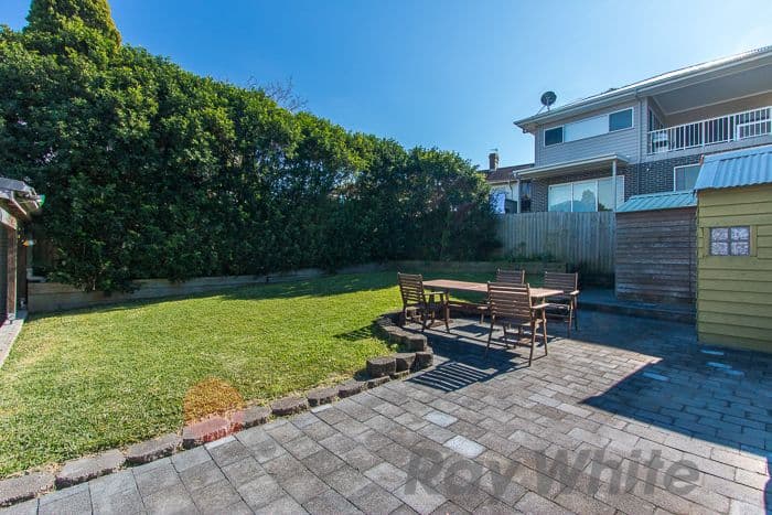 52 Throsby Street, Tighes Hill - Thumbnail 7