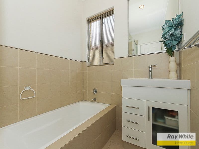 32 Gemini Way, Madeley WA 6065, Madeley - Thumbnail 8