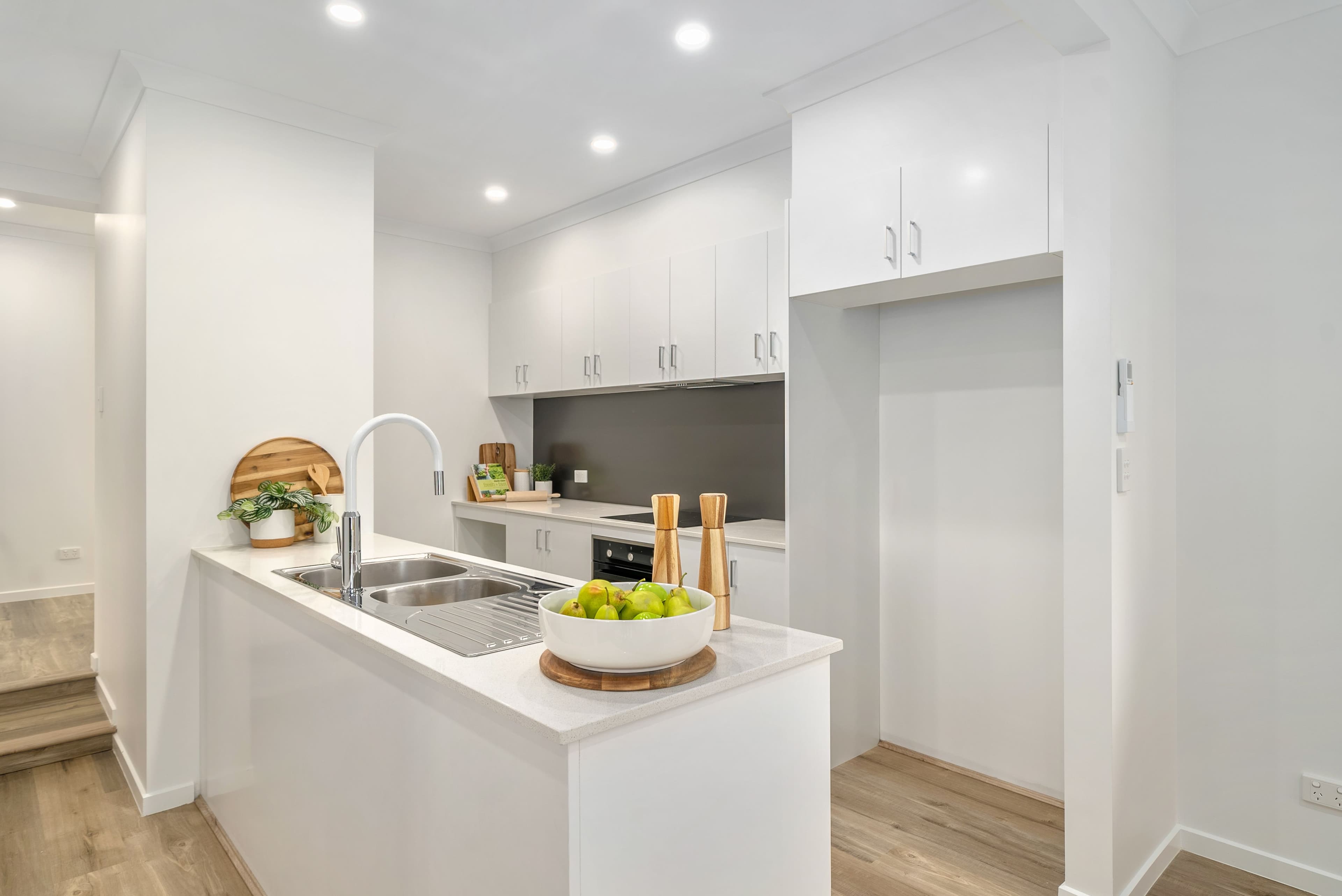 6 Keenan Street, Margate QLD 4019, Margate - Thumbnail 3