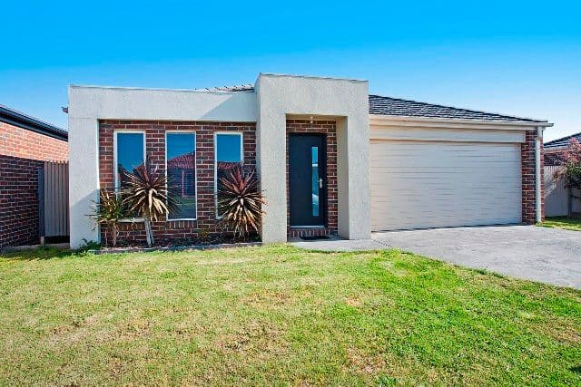 4 Killarney Avenue, GROVEDALE VIC 3216, Grovedale - Image 1