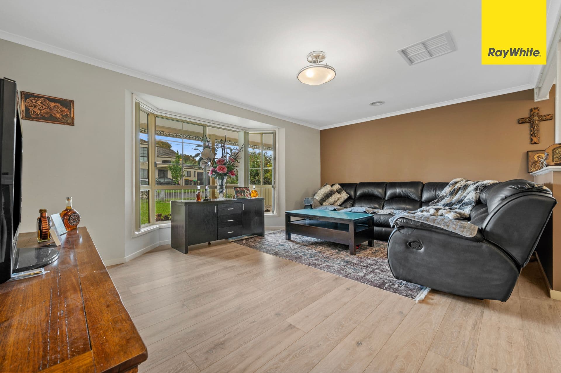 27A Dominic Parade, Melton VIC 3337, Melton - Thumbnail 3