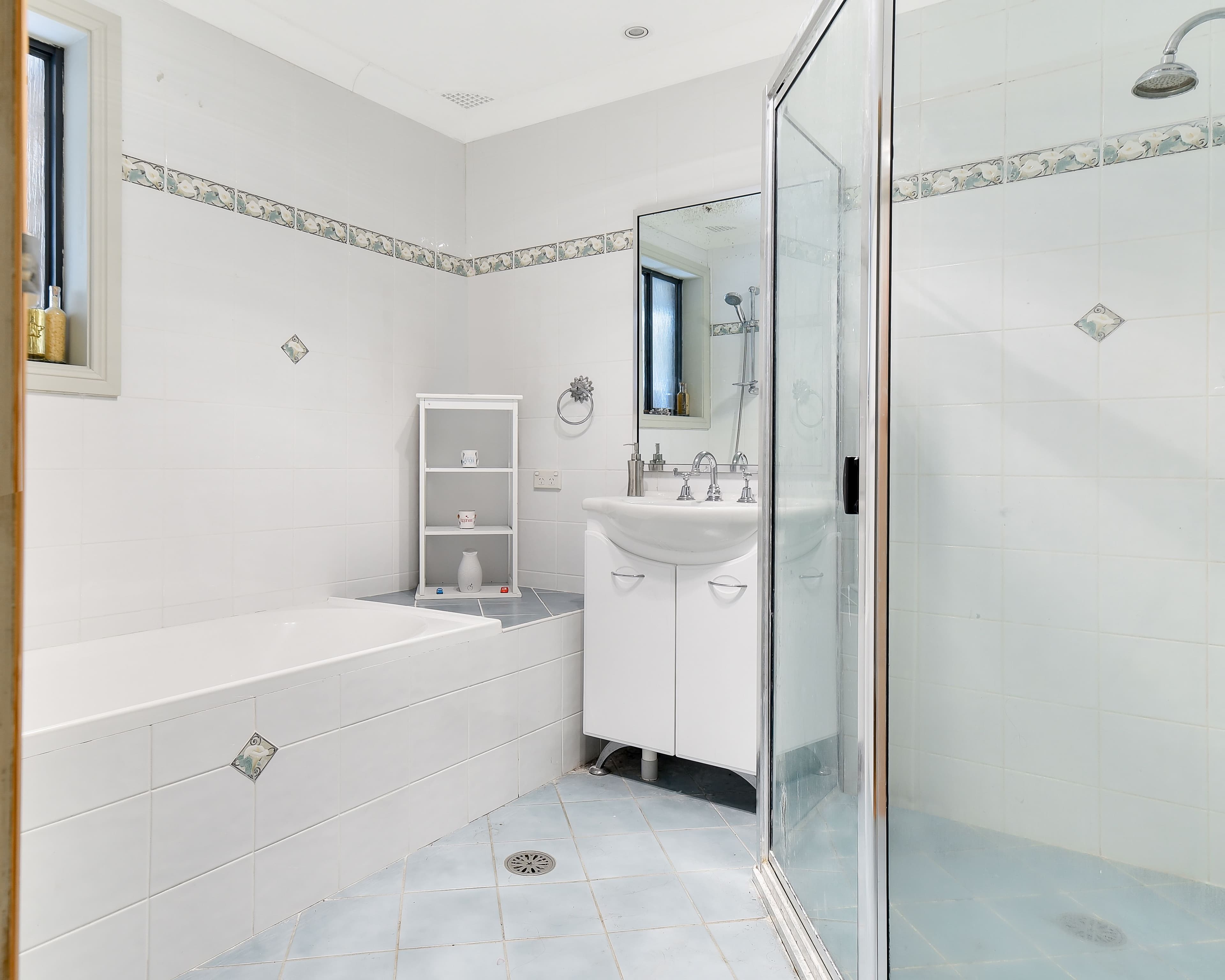 15 Benine Drive, Cambridge Park - Thumbnail 5