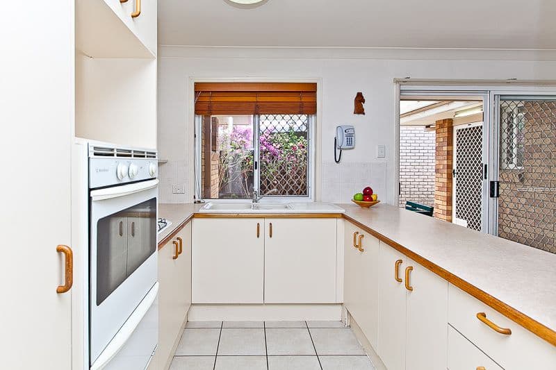 15 Frensham Crescent, Boondall QLD 4034, Boondall - Thumbnail 3