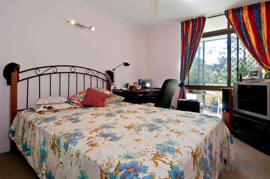 23-25 Coplick Crescent, Buccan QLD 4207, Buccan - Thumbnail 6