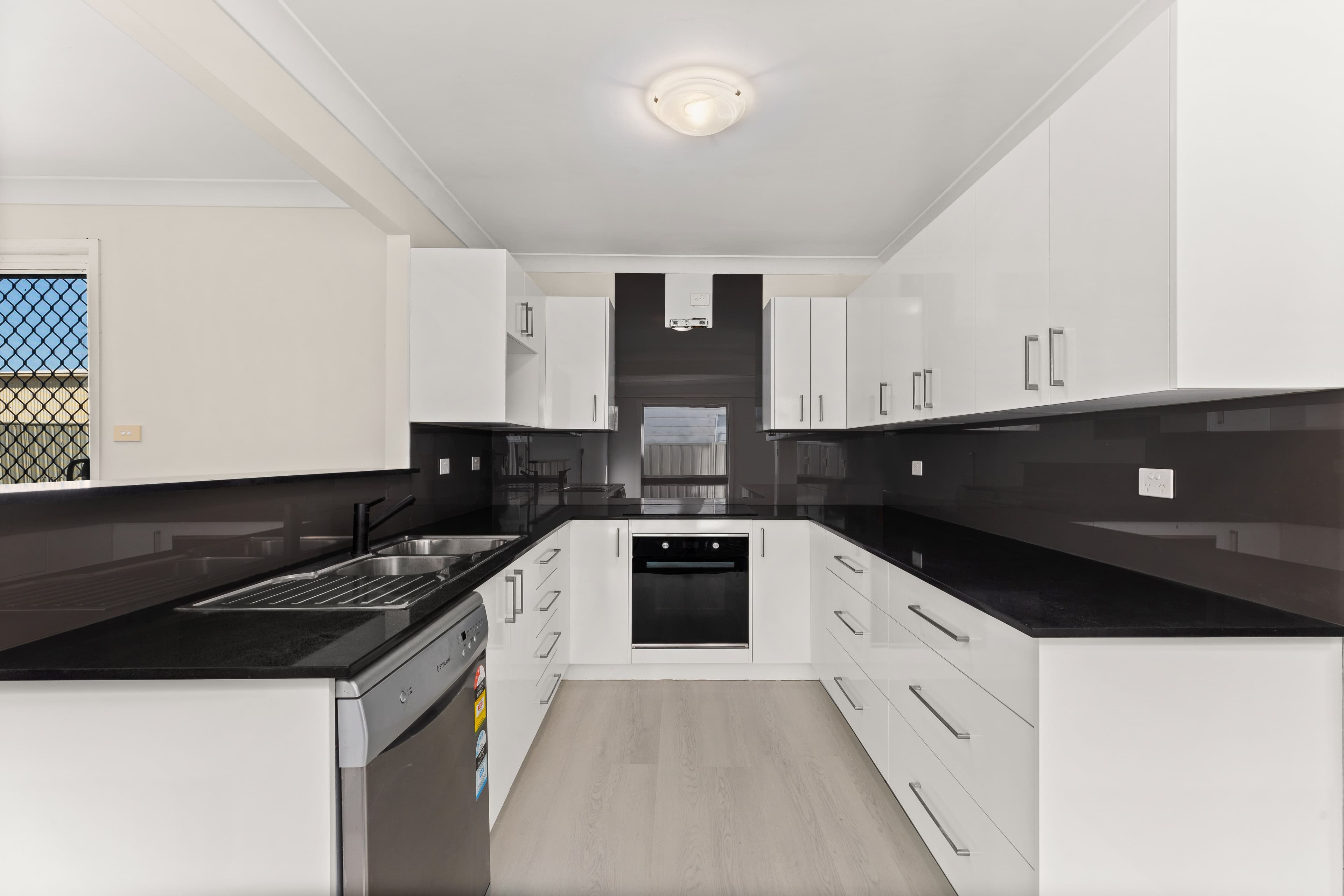 6 Vost Drive, Sanctuary Point NSW 2540, Sanctuary Point - Thumbnail 2