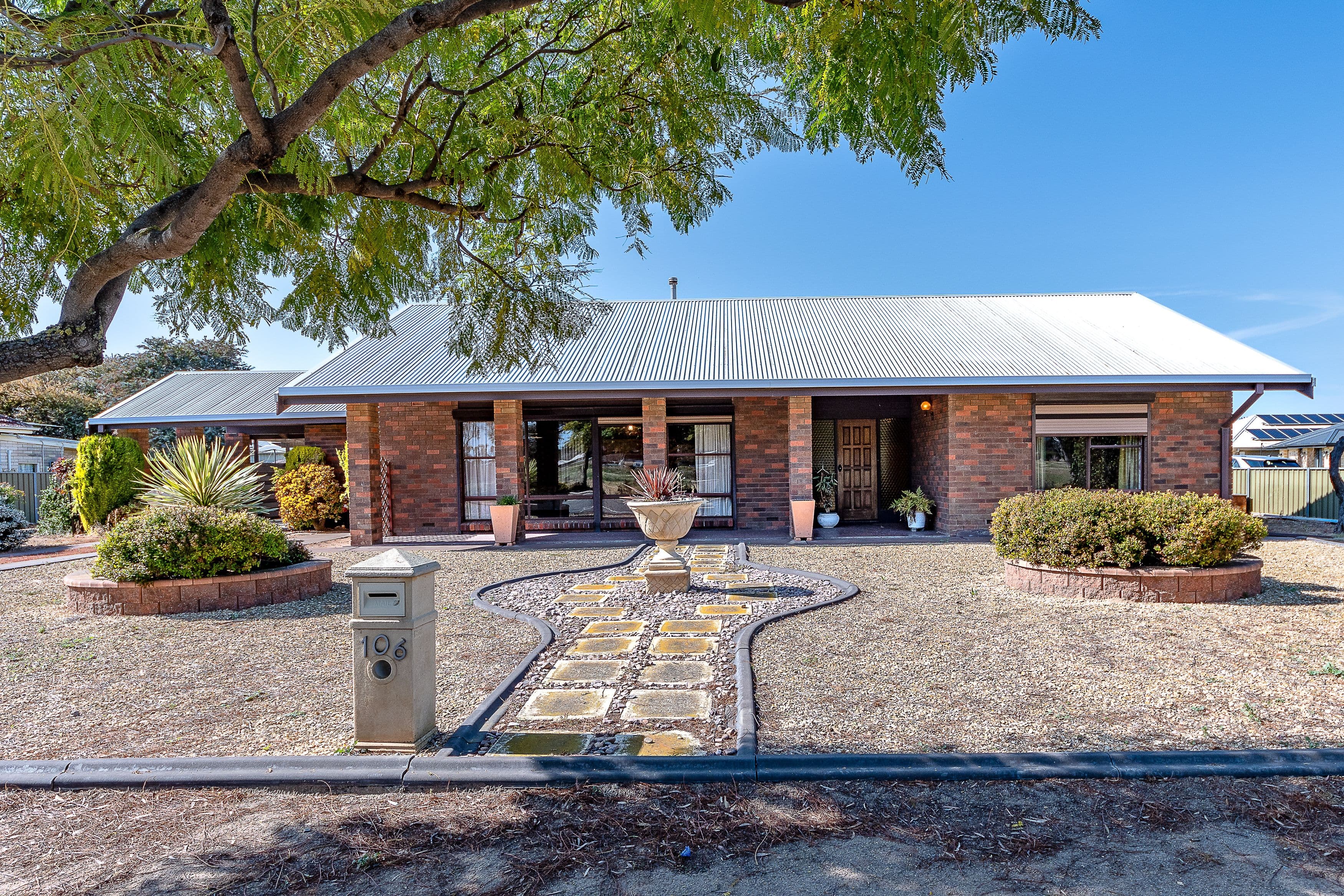 106 Mulgundawah Road, Murray Bridge SA 5253, Murray Bridge - Image 1