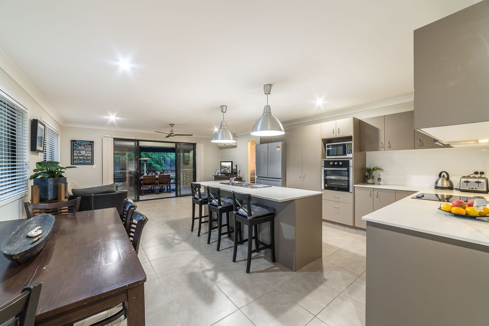 15 Richardson Crescent, Upper Coomera QLD 4209, Upper Coomera - Thumbnail 5