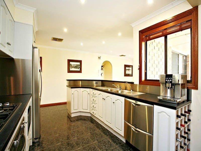 18 Huntingdale Road, NOARLUNGA DOWNS SA 5168, Noarlunga Downs - Thumbnail 7