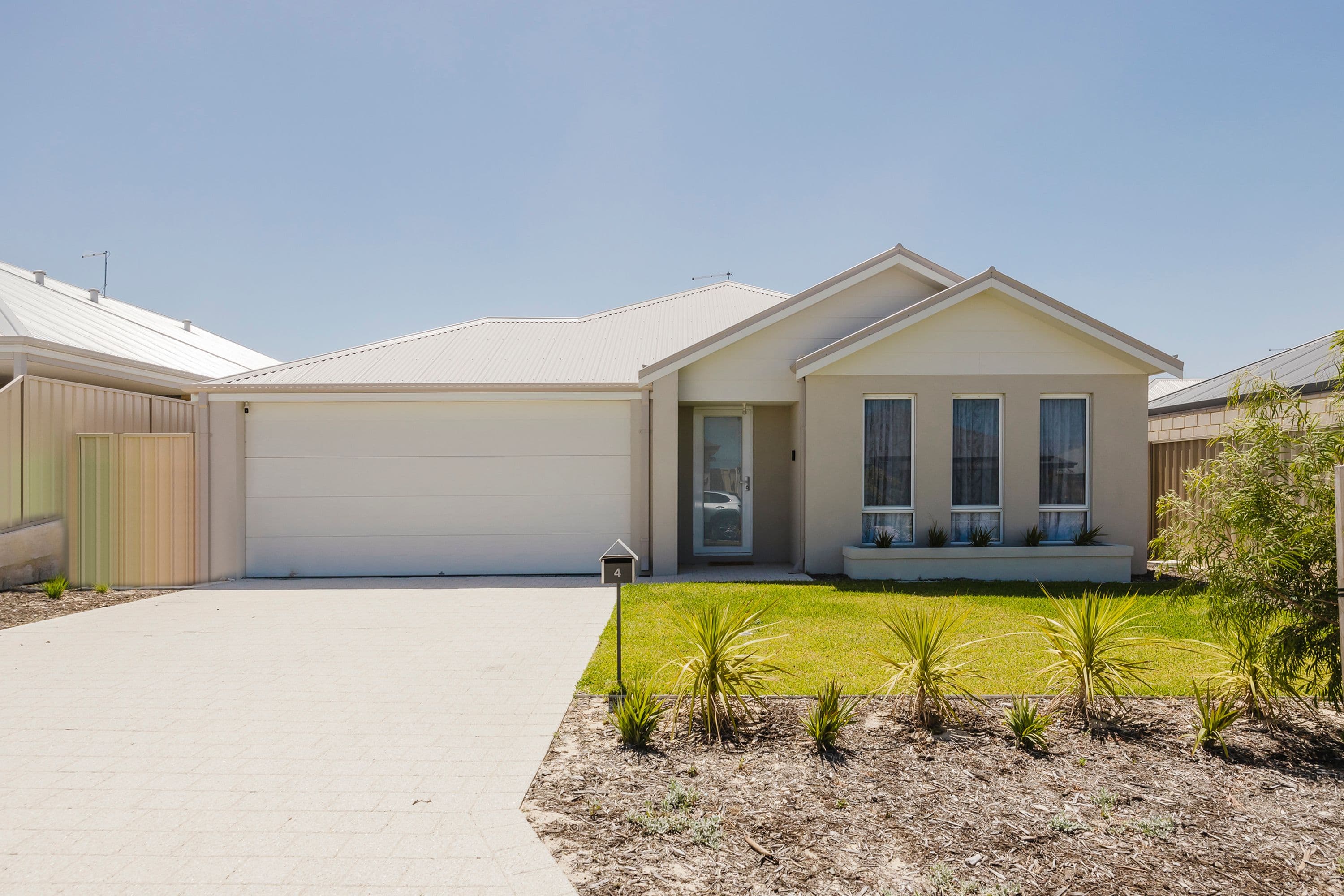 4 Vigilant Street, Two Rocks WA 6037, Two Rocks - Thumbnail 2